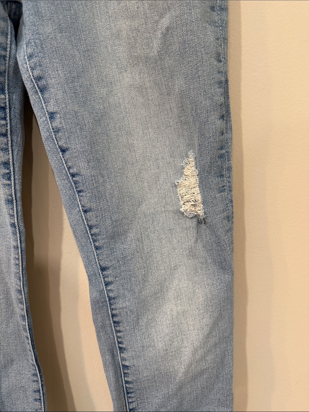MOTHER The Insider Crop Step Chew Leg Jeans in Outerspace Wash Size 30 - Picture 3 of 10